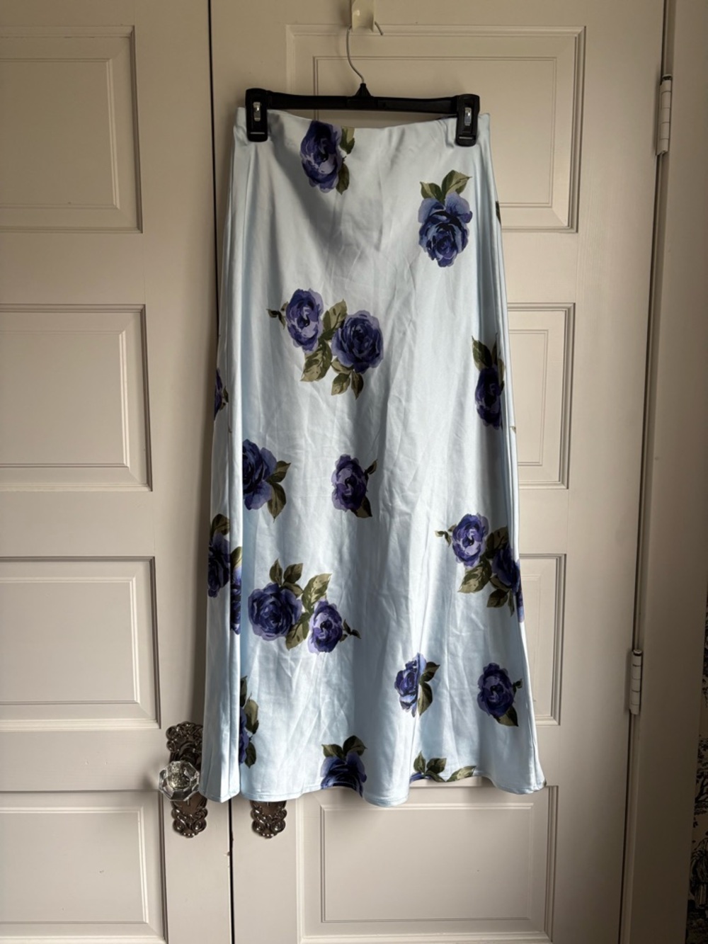 Francesca's Collections Light Blue Floral Midi Dress with Short Sleeve Top